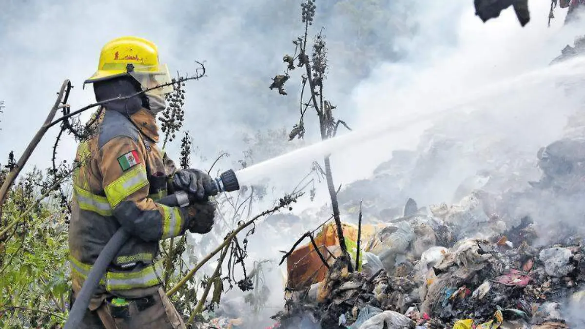 Incendio relleno sanitario (4)